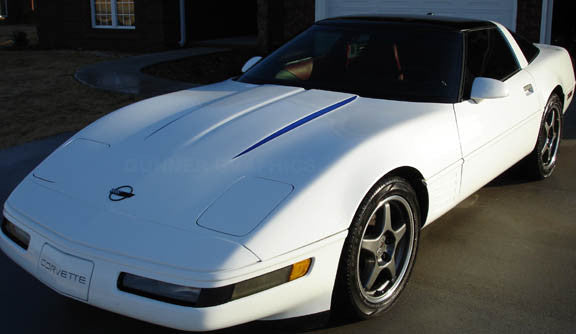 C4 CORVETTE HOOD  STRIPES 84-96